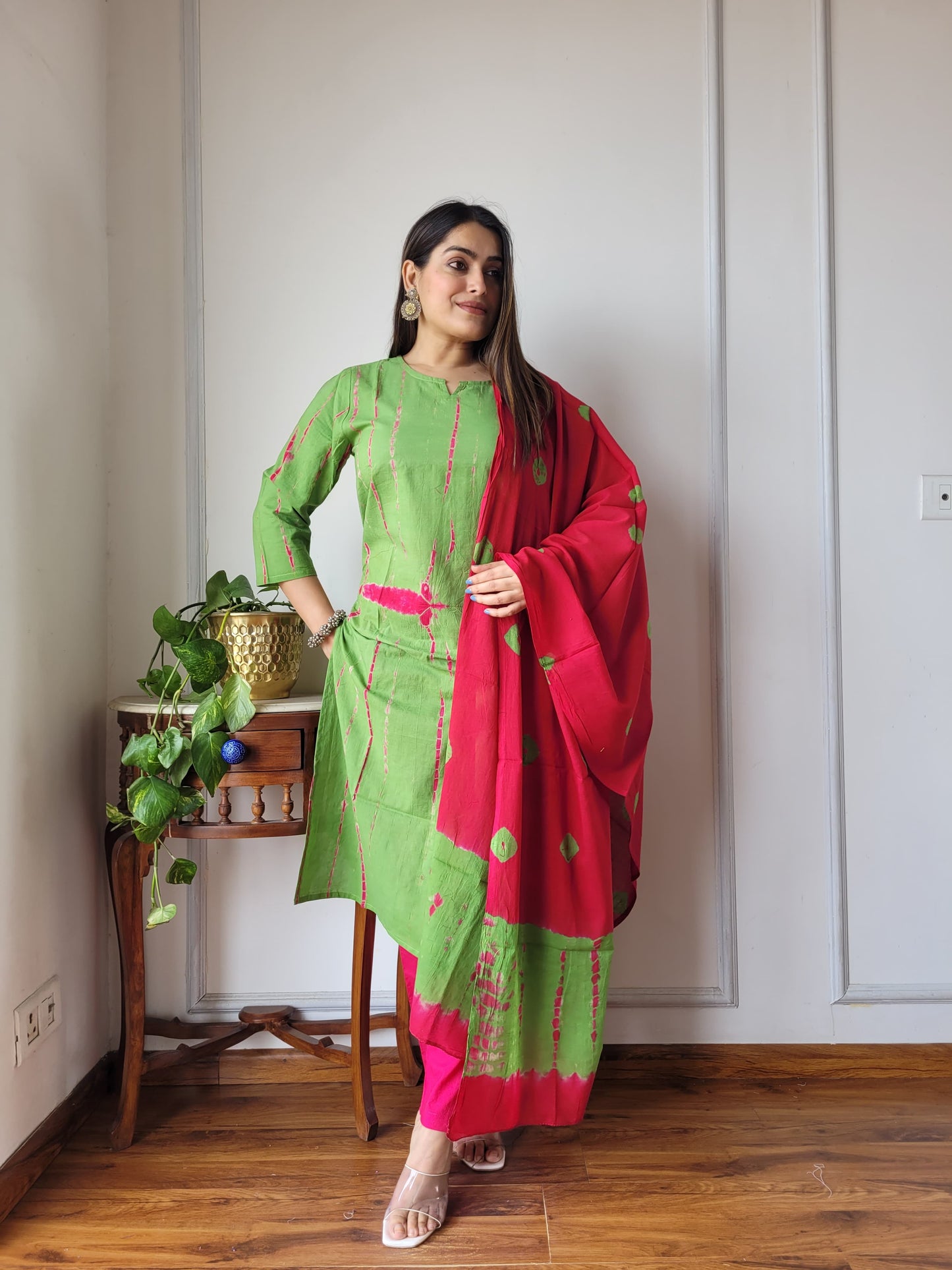Green Tie Dye Cotton Suit with Dupatta for Women