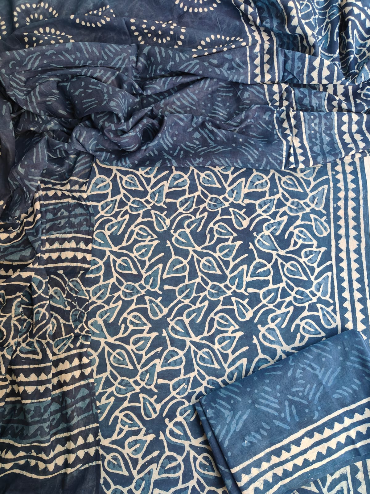 Indigo Blue Hand Block Printed Cotton Suit Set | Traditional Ethnic Wear (MVCOT81)