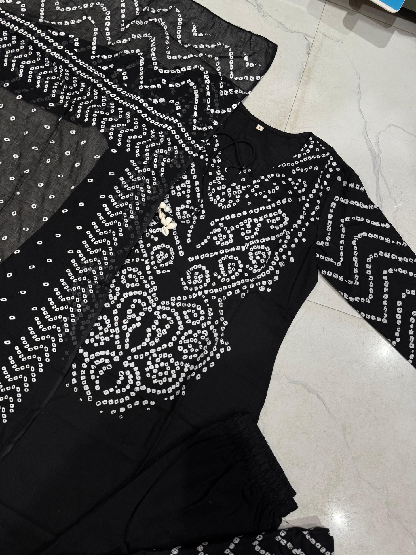 Black Bandhani Cotton Kurti Set for Women | Stylish Kurta Pant Dupatta