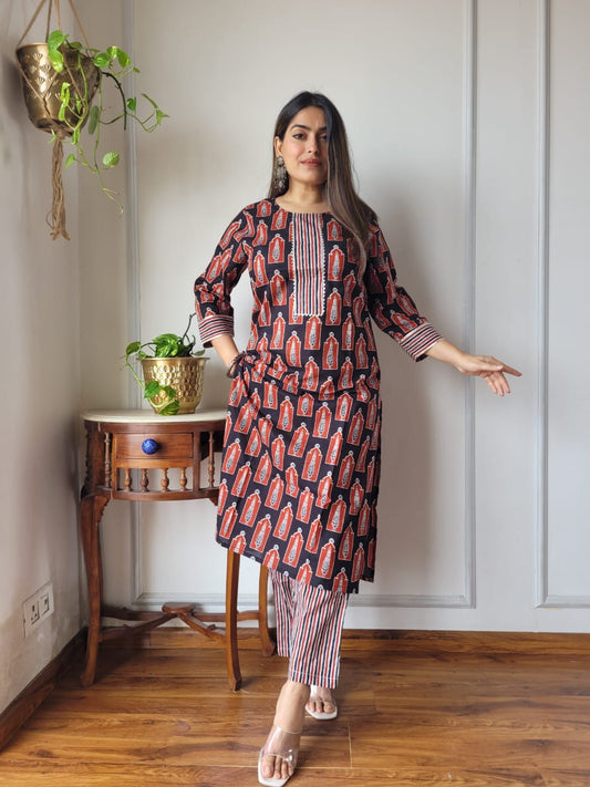 Black Red Printed Cotton Kurti Pant Set for Women | Casual Ethnic Outfit