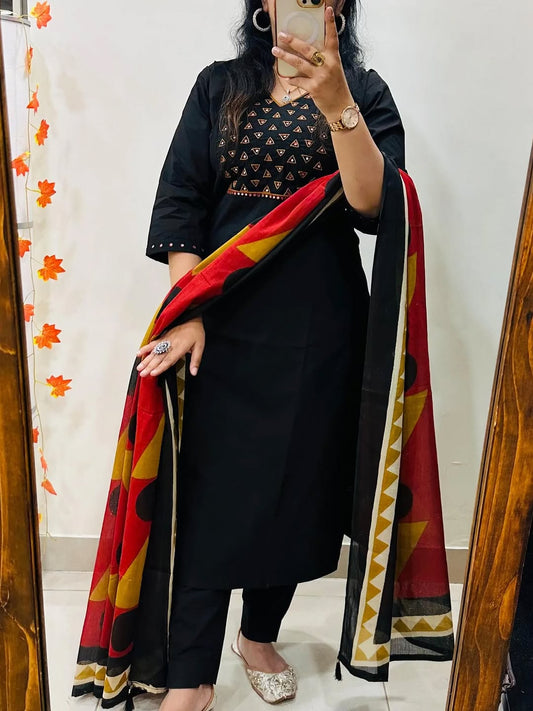 Black Designer Kurta Pant Set with Printed Dupatta