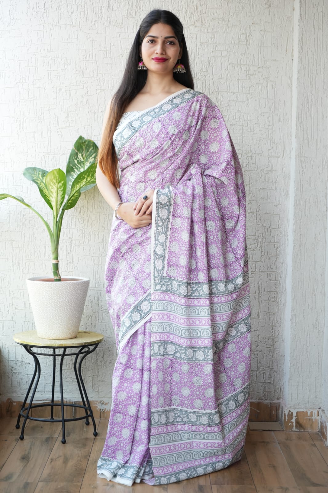 Lavender Printed Cotton Saree – Soft Cotton Saree for Women | Maharani Vastra (MVCS46)