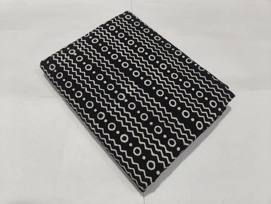 Black Geometric Zigzag Printed Cotton Fabric Trendy Design | Maharani Vastra