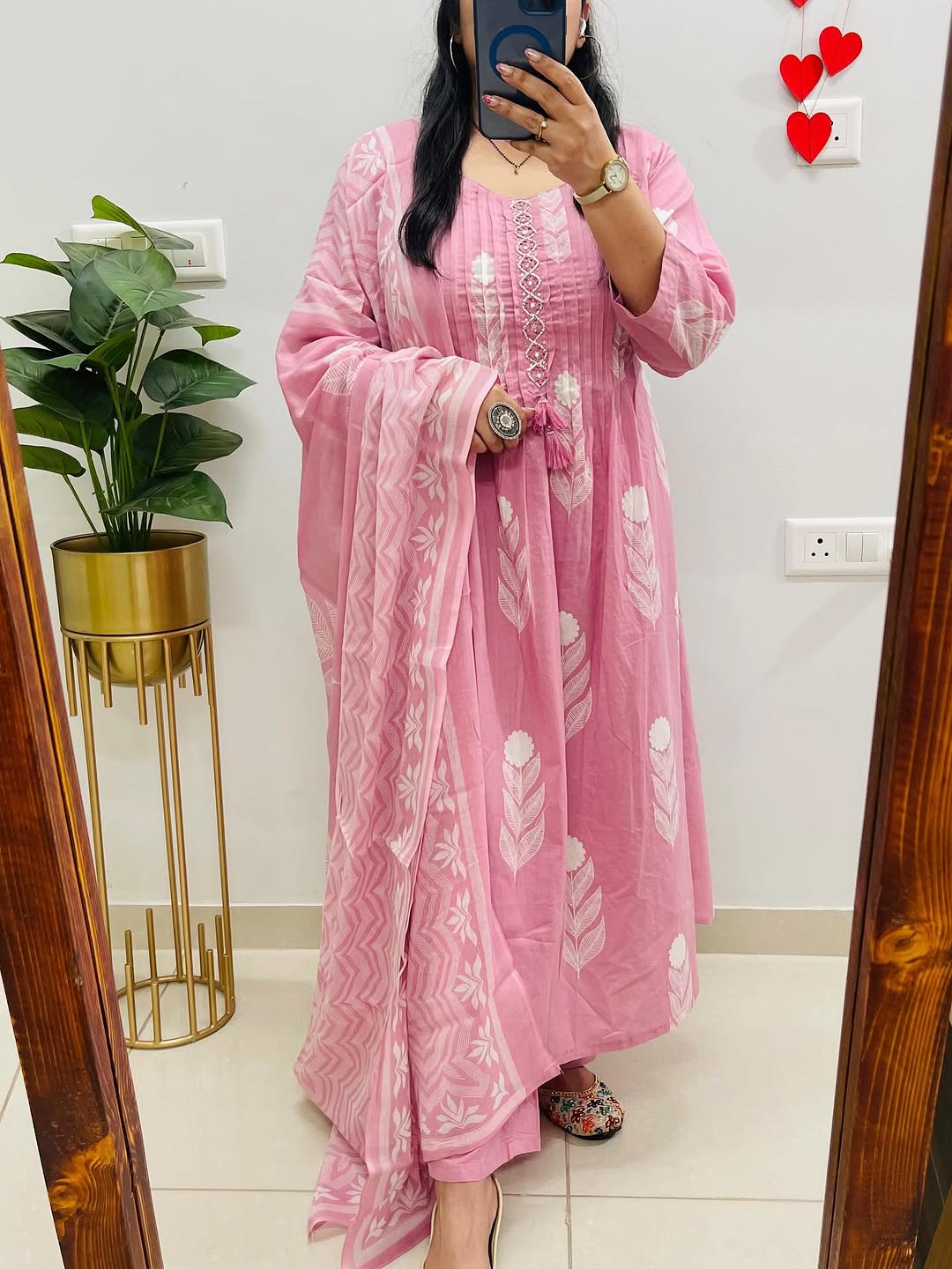 Stylish Pink Cotton Kurta Pant Set with Mulmul Dupatta