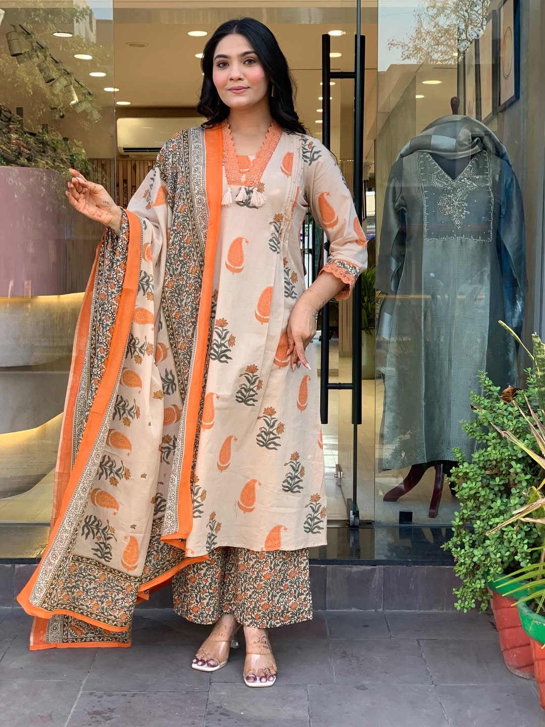 Cream & Orange Paisley Block Print Cotton Kurti Palazzo Dupatta Set