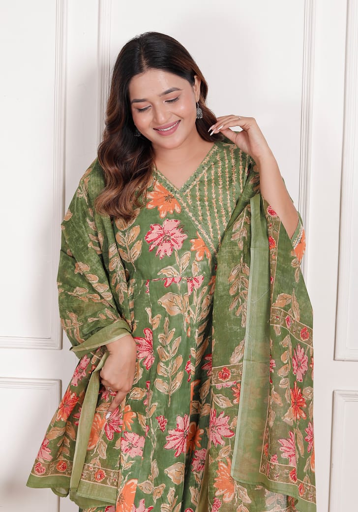 Green Floral Printed Cotton Kurti Pant Dupatta Set for Women