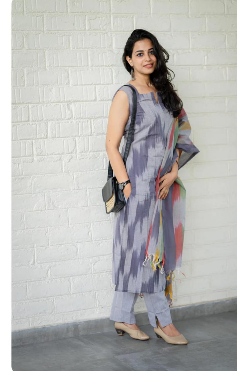Grey Ikat Print Handloom Cotton Kurti Set