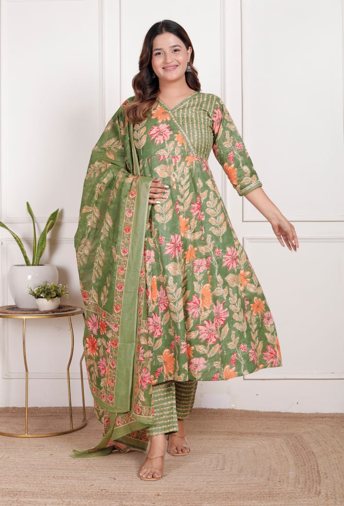 Green Floral Printed Cotton Kurti Pant Dupatta Set for Women